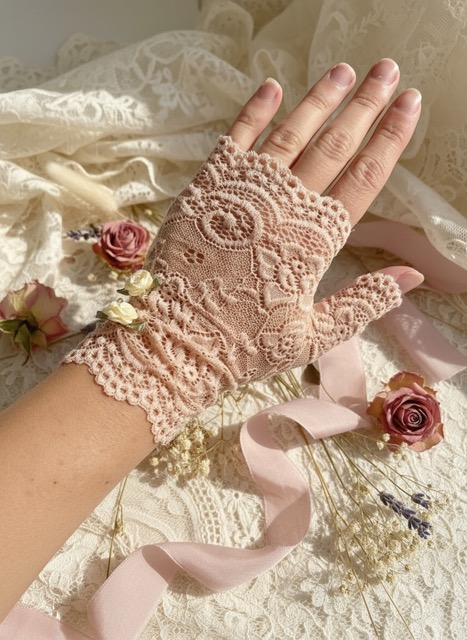 Mitaine dentelle - Rosa Plume - petites fleurs blanches